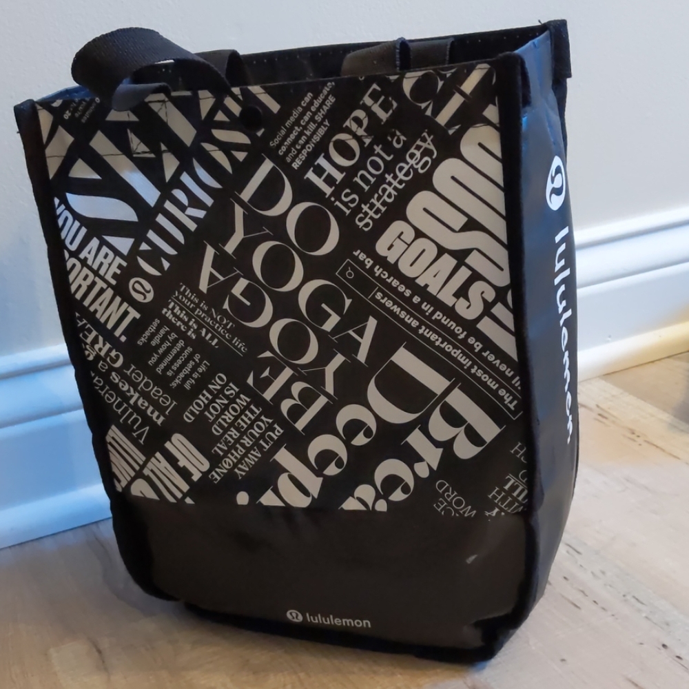 Lululemon reusable black tote bag
